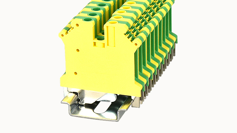 Винтовая клемма на DIN-рейку PC4-PE Degson